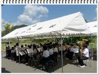 ブラスバンドの皆さん ブラスバンドの皆さん