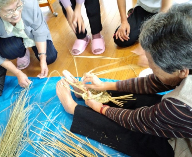 足に挟んでみるみる間に