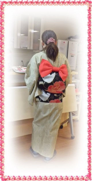 後ろ姿が粋でしょ