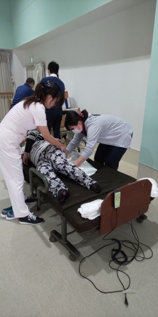 介護実践研修_191125_0004